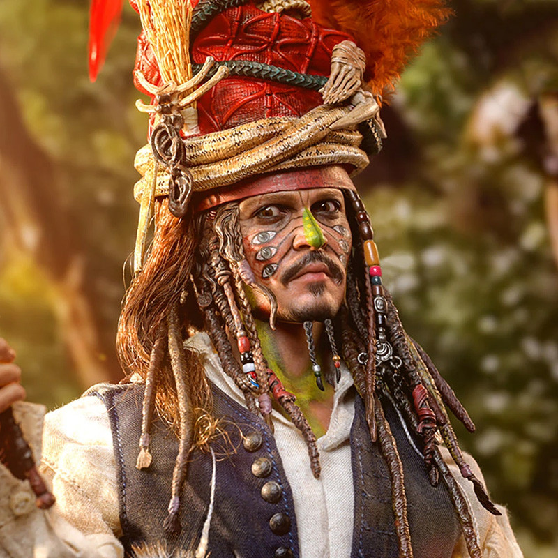 PIRATES DES CARAIBES DX Jack Sparrow Pelegostos Chief Hot Toys – Figurine