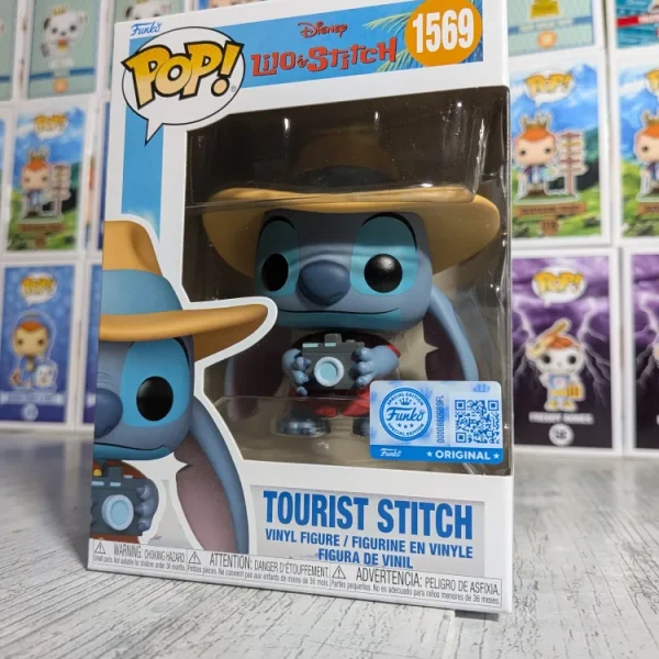 Disney #1569 – Funko Pop! – Tourist Stitch
