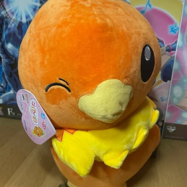 Pokémon – Peluche – Poussifeu Torchic Hopepita Mega Plush 40 cm Banpresto