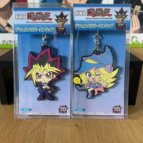 Yu-Gi-Oh! Lot 2 Yami Yugi & Black Magician Girl Deformed Rubber Strap 20th Anniversary – Porte-clés